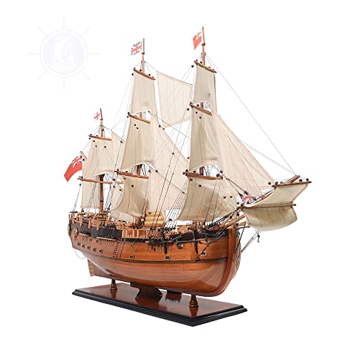 Old Modern Handicrafts Premium HMS Endeavour Model Ship Brown