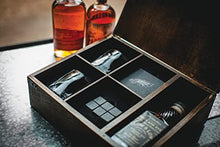 PICNIC TIME Philadelphia Eagles Whiskey Box Gift Set, Oak Wood, One Size, (605-10-509-243-2)