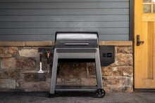 Traeger Westwood XL Wood Pellet Grill & Smoker, 823 Sq In, WiFi