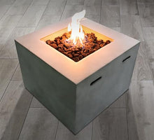 Living Source International 24'' H x 30'' W Concrete Outdoor Fire Pit (Concrete)
