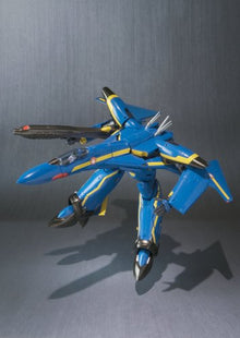 BANDAI Macross VF Hi-Metal VF-19S Blazer Valkyrie Emerald Force Version