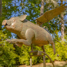 Large Rocking Animals with Flapping Wings Garden Stakes (Bronze, Flying Pig)