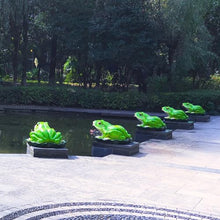 Garden Fountain Spitter, Frog Pond Spitter with Hose Barb, Garden Animal Sculpture Frog Pond Spitters for Water Gardens, Koi Ponds, Swimming Pool Decoration(45x43x26cm/17.7x16.9x10.2in)