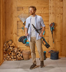 GARDENA PowerTrim 30 18V Solo Battery Powered Trimmer 18 V Cutting Width: 30 cm