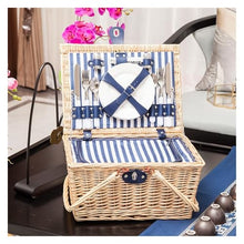 Wicker Picnic Basket for 4 with Insulation Layer, Hand-Woven Outdoor Fruit Basket with Utensils & Cutlery, Perfect for Family Picnics and Outdoor Dining
