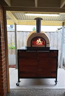 Vera Pizza Ovens Quello Lucido OP71 - Wood Fired Fibreglass Black Pizza Oven