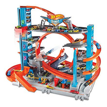 Hot Wheels City Ultimate Garage Shark Attack Orange