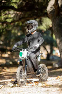 Razor Dirt Rocket Pro Spec eMoto Bike 1600W 48V Black