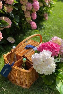 4 Person Handmade Wicker Picnic Basket Set Square Design with 59.1 x 59.1 in water-resistant Blanket - Kahve rengi ve mavi