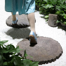 zktoermn Round Garden Stepping Stones, Outdoor Decorative Path Stones, Step Stone with Wood Grain for Flower, Beds Lawn, Landscaping Stones(45x45x5cm)