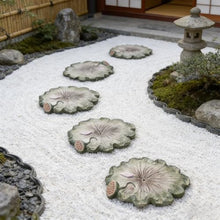 5pcs Flower Stepping Stones for Outdoor Garden,12.6 Inch Artificial Stone Pathway Markers,Weatherproof Garden Walkway Stepping Stones