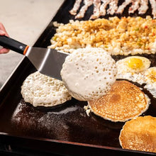 Traeger Irontop 4-Burner Griddle, 648 Sq In, Even Heat, Wind Guards
