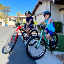 Radio Flyer Flyer™ 24” Kids’ Bike Red