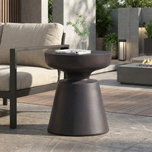 Outdoor Lightweight Concrete Side Table, Modern Copper Accent End Table, Weather Resistant Round Accent Table for Patio, Balcony & Living Room