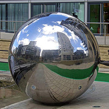 LSX 40 Inch Stainless Steel Gazing Ball Silver