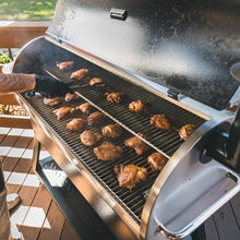 recteq Flagship XL 1400 Wi-Fi Pellet Smoker Grill 1437 Sq. in.