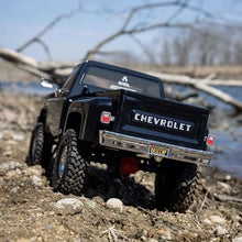 Axial RC Truck SCX10 III Base Camp 82 Chevy K10 RTR Black