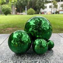 YDJIANCAI Pack of 1 Stainless Steel Gazing Balls, Polished Reflective Smooth Garden Ball Sphere, Colorful and Shiny Addition to Any Garden Or Home Decoration (Green)(Size:20.47in/52cm)