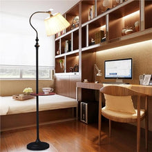 Floor Lamp，Floor Lamp for Living Room， Retro Vertical Table Lamp Sofa Coffee Table with Remote Standing Lamps for Living Room(Black)