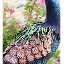 AKSHVA Outdoor Statues for Garden, Front Porch Peacock Sculpture, Retro Iron Art Simulation Peacock Display Garden Garden Animal Decoration Landscape Blue Peacock Decoration (Color : Cream)