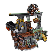 LEGO Hobbit 79018 The Lonely Mountain Set Green