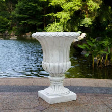 YJSPSSW Outdoor Garden Urn Planter, 26 in Decorative Flower Pot