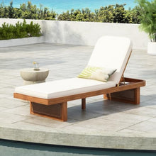 Homyee Acacia Wood Loungers with Slatted Side Table and Removable Cushions for Backyard, Poolside, Outdoor Lounge Chairs with Rustic Charm and PE Rattan Weaving for Lawn (4 Lounge Chairs)