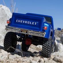 Axial SCX10 III Base Camp 82 Chevy K10 RTR RC Truck Blue