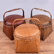 FENOKD Picnic Basket Bamboo Woven Retro Portable Basket Handmade Tea Set Storage Organizer Household Picnic Box for Snacks Desserts Cookies Outdoor Camping，