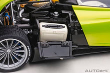 AUTOart Pagani Huayra Roadster 1/18 Model Car Green