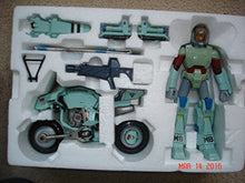 Gakken Henshin Robo Mospeada 21 VR-052-F Scott Bernard Armor Bike 1983 Vintage Figure Set