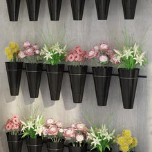 Wall Mounted Plastic Flower Display Stand For Fresh Flower Shop Decorative Plant Holder With Florist Bouquet Shelf Indoor Outdoor Flower Pot Holder Rack Floral Container Plant Stand For Bket