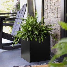 GZGNEEVL Galvanized Steel Planter Box 28 in Black Square Planters