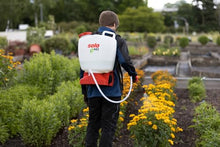 Solo, 442 4.5-Gallon Battery Powered Backpack Sprayer, 18V Li-ion