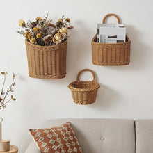 Whoasyst Handwoven Wall Hanging Planter Basket Breathable Planter Home Decoration for Indoor Outdoor Use Indoor Outdoor Hanging Flower Basket