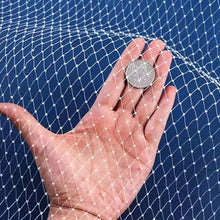 Oracra 1cm Wide Garden Netting Bird Barrier, 3/5/ 7/10/ 15/20/ 25/30 /35 M Heavy Duty Vegetable Netting Garden Trellis, Plant Fence for Grape Vine(40x40m/131x131ft)