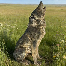 SRECELL 29.7" Howling Wolf Garden Statue, Large Resin Outdoor Wolf Sculpture for Yard Lawn Patio, Realistic Animal Statue for Garden Landscape, Entrance Decor & Wildlife Display