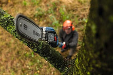 Bosch Professional 18V System Telescopic Chainsaw GKE 18V-25 TP (23 cm Sword, Brushless Motor with BITURBO Technology, Includes Combination Wrench, Shoulder Strap, Chain Cover)