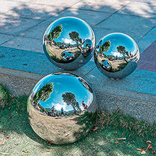 XINGLL Stainless Steel Gazing Ball, Reflective Mirror Hollow Ornament Ball, Home Outdoor Garden Yard Lawn Party Pond Floating Seamless Sphere, Polished Durable ( Color : Silver , Size : 450MM/17.7in )