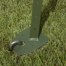 Texas Hunter Products Directional Fish Feeder 70 lb Capacity Hunter Green