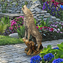 Design Toscano Howling Lone Wolf Garden Animal Statue, 35 Inch, Polyresin, Full Color