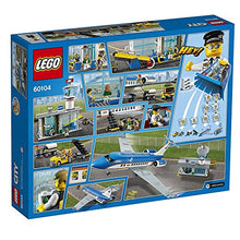 LEGO City Airport Passenger Terminal Building Kit 694 Pieces White