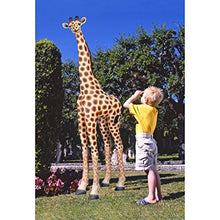 Design Toscano Mombasa, The Garden Giraffe Statue
