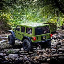 Axial RC Truck 1/6 SCX6 Jeep JLU Wrangler 4WD Rock Crawler RTR Green