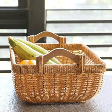 AFPSDLFJDLS Picnic Basket with Handle Camping Willow Weaving Storage Hamper Outdoor Fruit Holder
