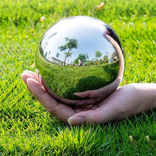 VRFTGHYJU Large Stainless Steel Gazing Ball - Mirror Finish Floating Pond Ornament, Hollow Reflective Garden Globe, Outdoor Decor for Yard & Pond(15cm)