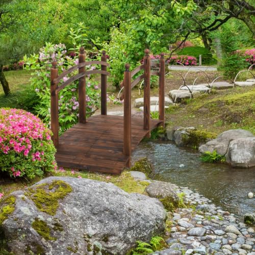 Hassyee Rustic Garden Bridge with Side Railings for Pond Crossing Safety, Elegant Arc Walkway with Varnished Fir Surface for Streamside Decoration & Flower Bed Pathways