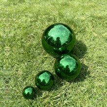 YDJIANCAI Pack of 1 Stainless Steel Gazing Balls, Polished Reflective Smooth Garden Ball Sphere, Colorful and Shiny Addition to Any Garden Or Home Decoration (Green)(Size:20.47in/52cm)