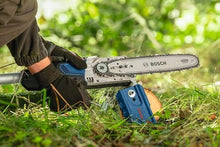 Bosch Professional 18V System Telescopic Chainsaw GKE 18V-25 TP (23 cm Sword, Brushless Motor with BITURBO Technology, Includes Combination Wrench, Shoulder Strap, Chain Cover)