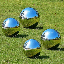 VRFTGHYJU Large Stainless Steel Gazing Ball - Mirror Finish Floating Pond Ornament, Hollow Reflective Garden Globe, Outdoor Decor for Yard & Pond(30cm)